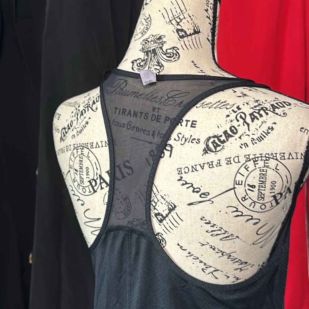 Women's Under Armor Tank Top - Picture 6 of 8